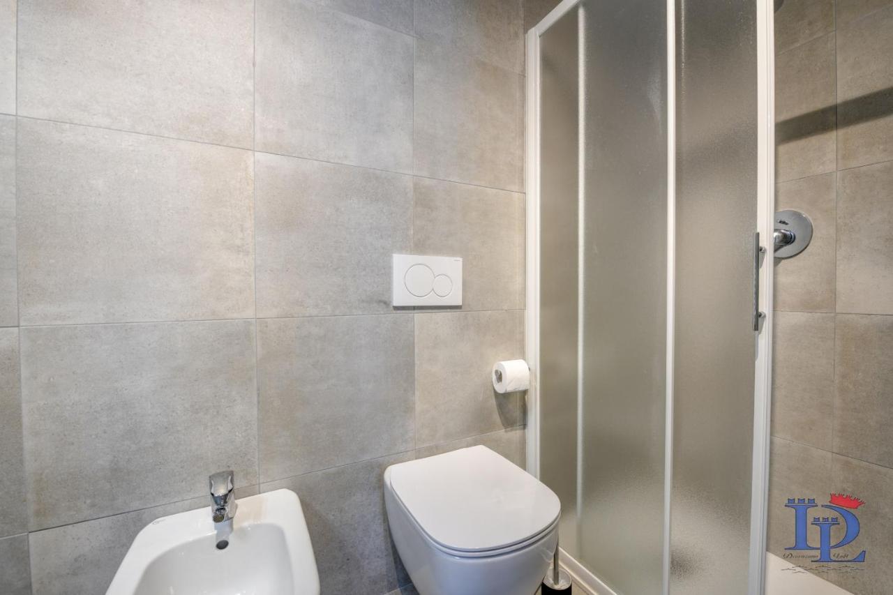 Desenzanoloft Official Partner Marriott Homes & Villas - Bacco Family Apartment Desenzano del Garda Dış mekan fotoğraf