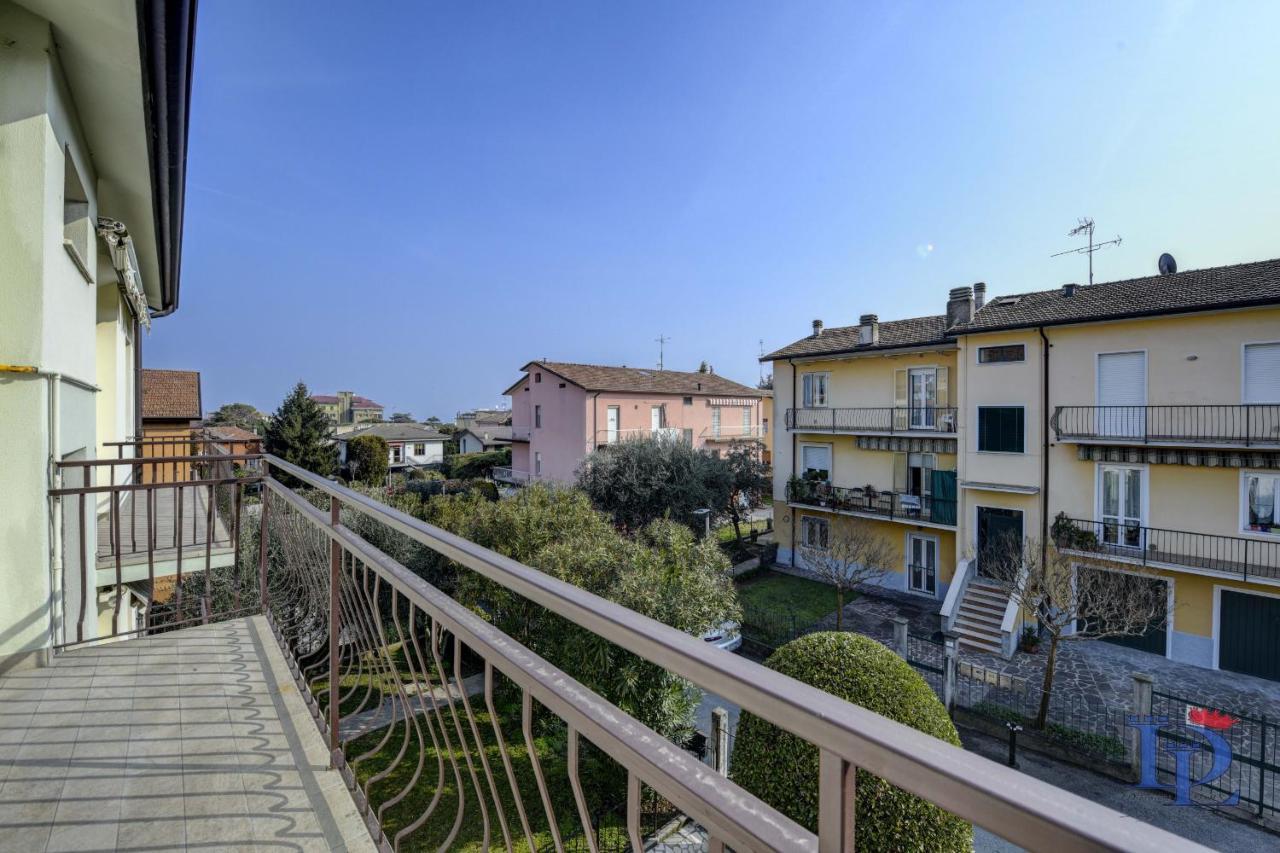 Desenzanoloft Official Partner Marriott Homes & Villas - Bacco Family Apartment Desenzano del Garda Dış mekan fotoğraf