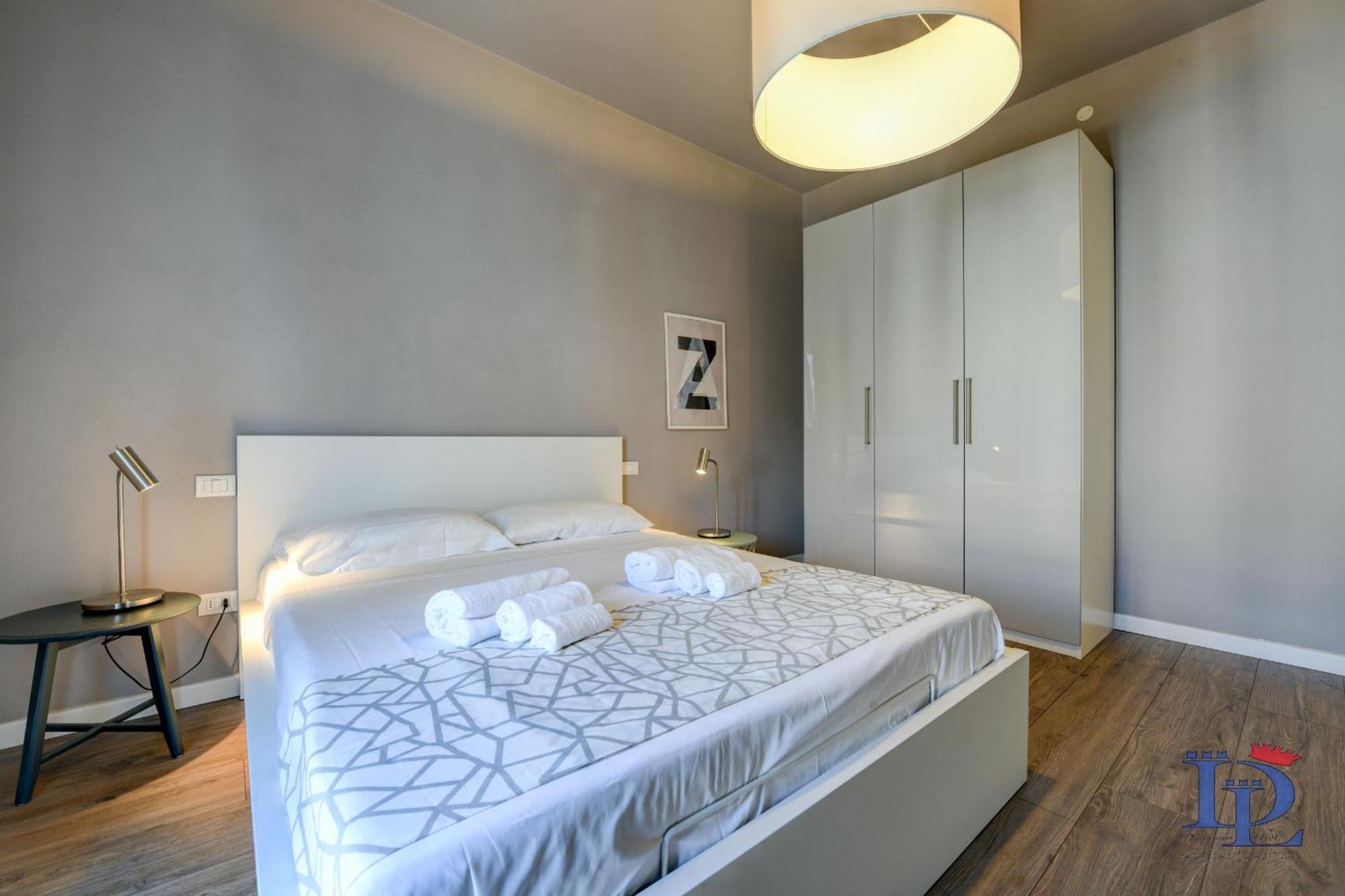 Desenzanoloft Official Partner Marriott Homes & Villas - Bacco Family Apartment Desenzano del Garda Dış mekan fotoğraf